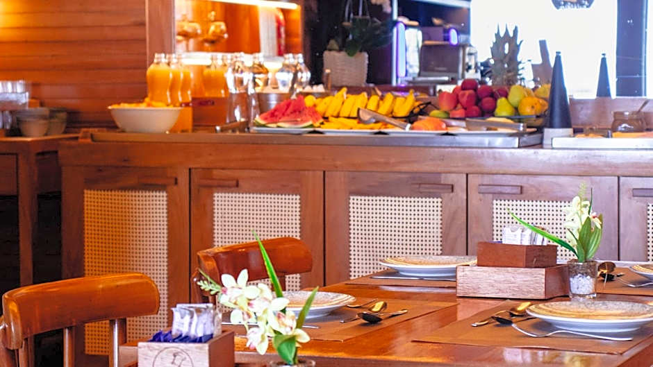 HOTEL VILLE LA PLAGE & BEACH CLUB