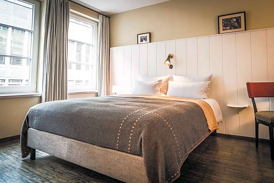 Henri Hotel Hamburg Downtown