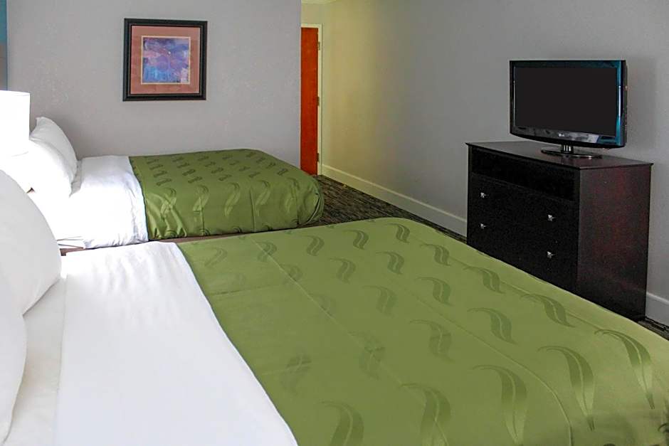 Quality Inn Crossville Near Cumberland Mountain State Park