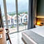 Facade Hotel by Azana