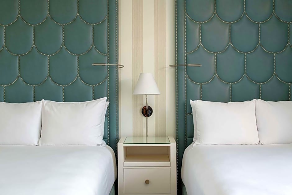 The Beverly Hilton