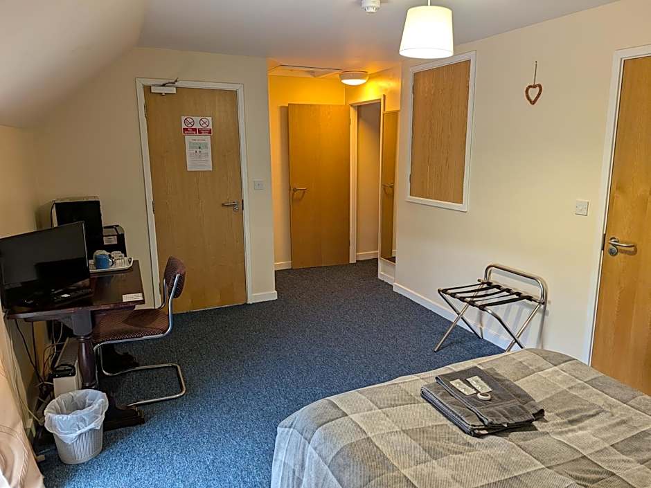 Kings Arms Guest House Ebbw Vale