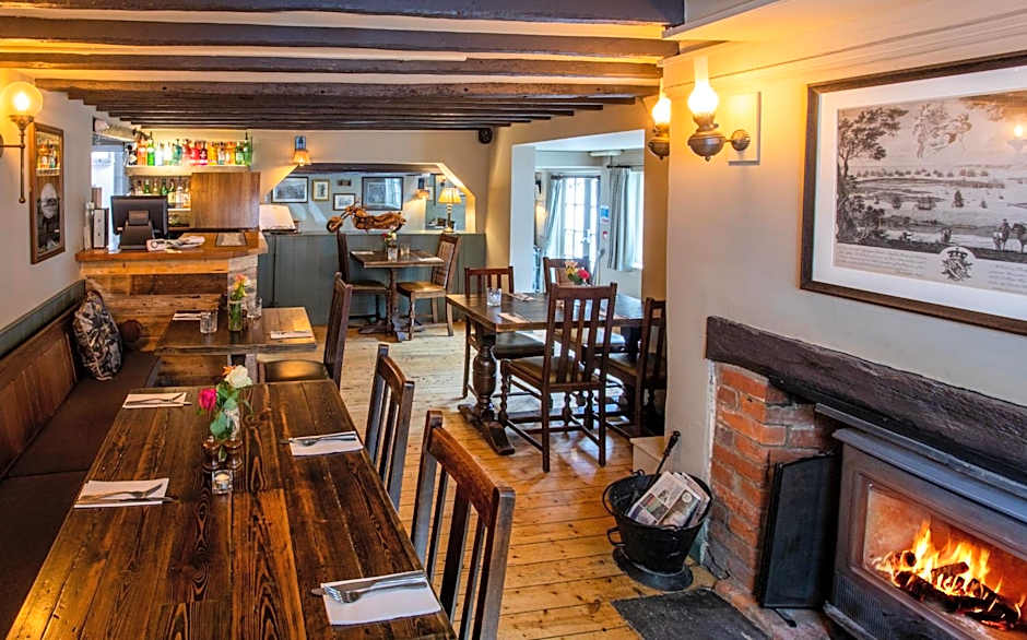 The White Lion, Soberton