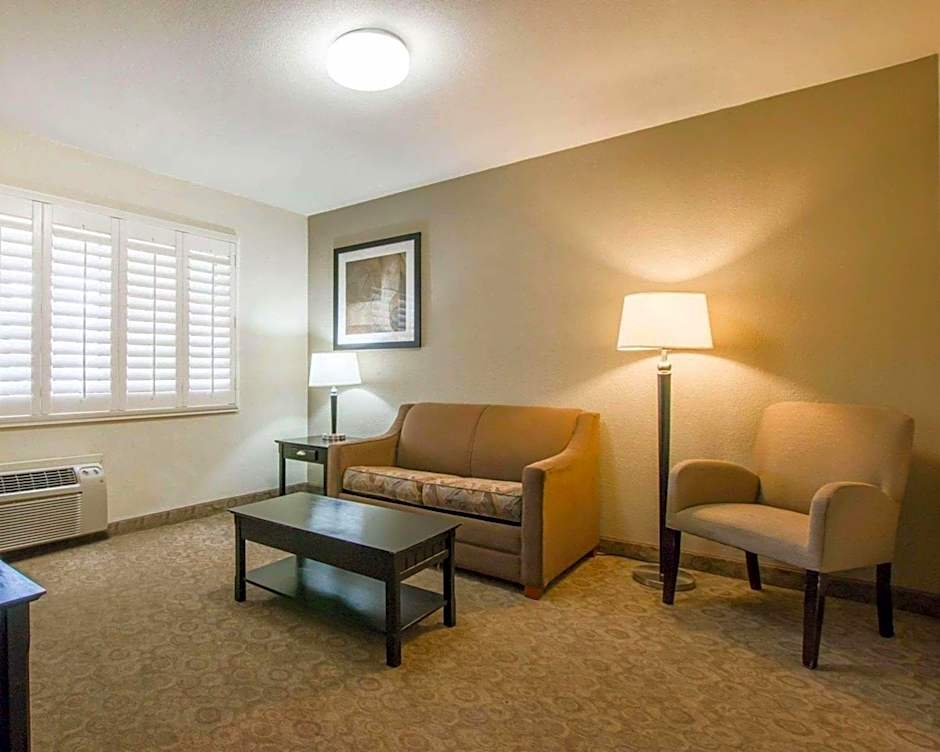 Rodeway Inn Convention Center