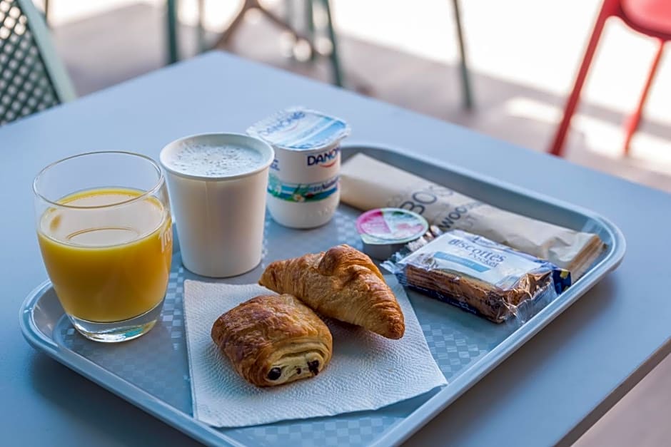 KYRIAD DIRECT TOULON OUEST - La Seyne sur Mer