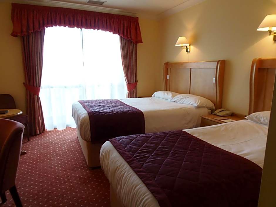 Lakeside International Hotel