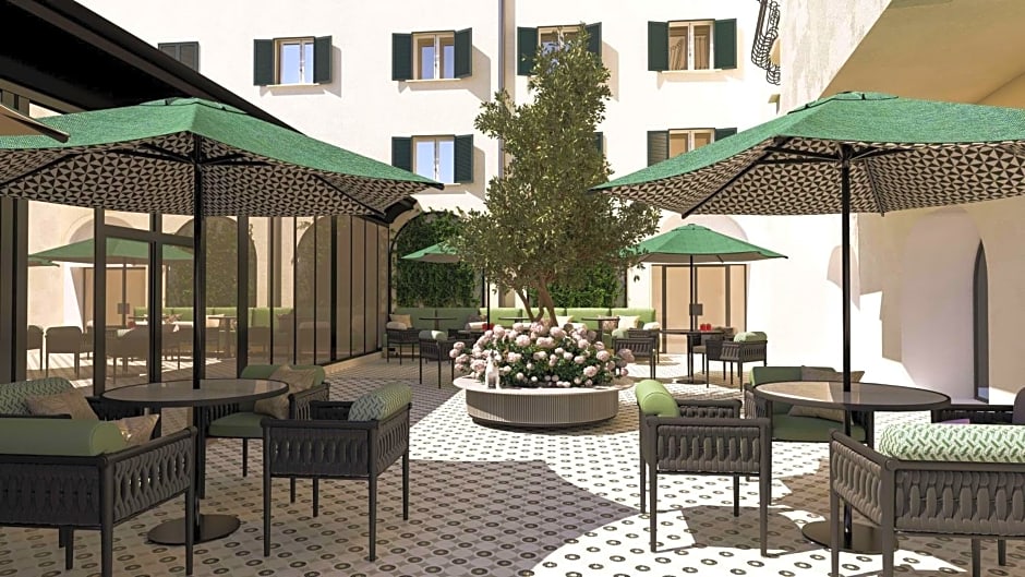 Anglo American Hotel Florence, Curio Collection by Hilton