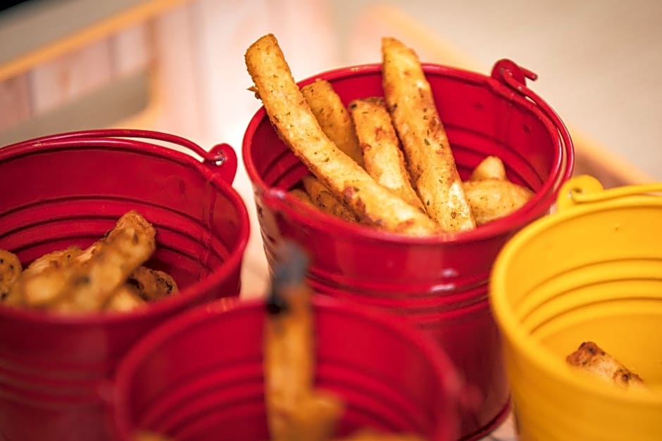 Holiday Inn Express Nashik Indira Nagar By IHG