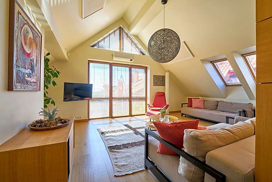 Visit Nida Apartments