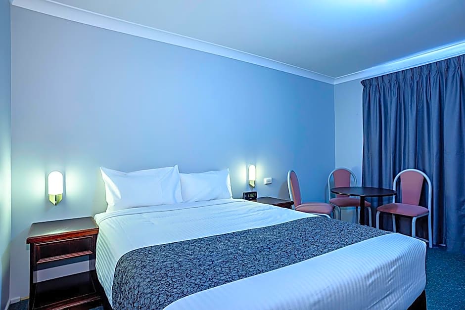 Bushman's Motor Inn