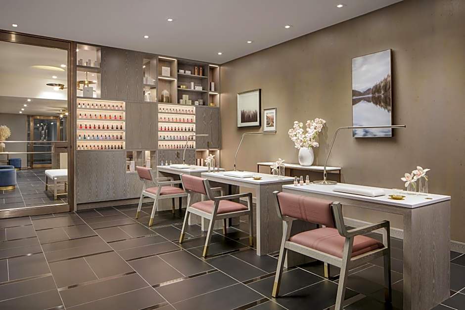 The St. Regis Toronto