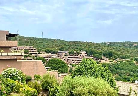 ISA-Residence in Cugnana Verde, superior apartments with outdoor private area