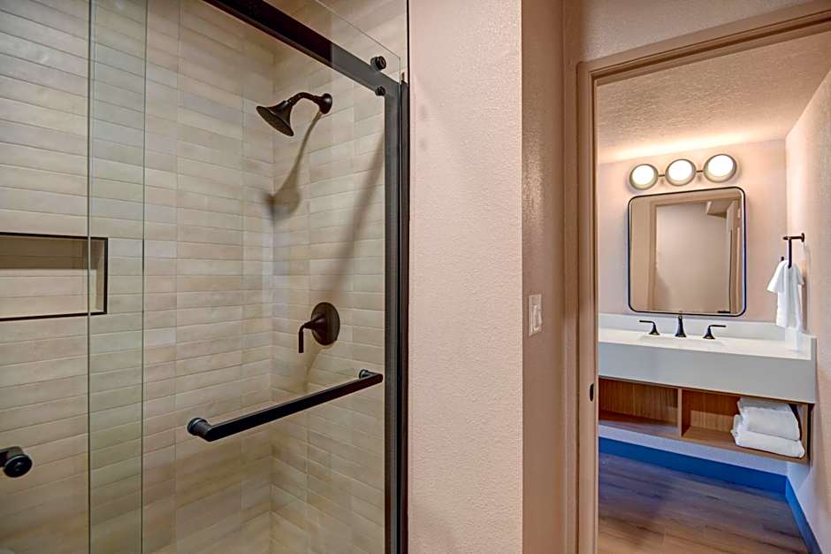 The Dunes Hotel (Palm Springs)