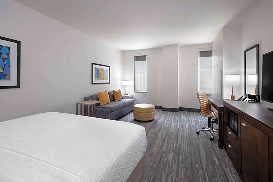 Hampton Inn By Hilton & Suites Denver Downtown Convention Center