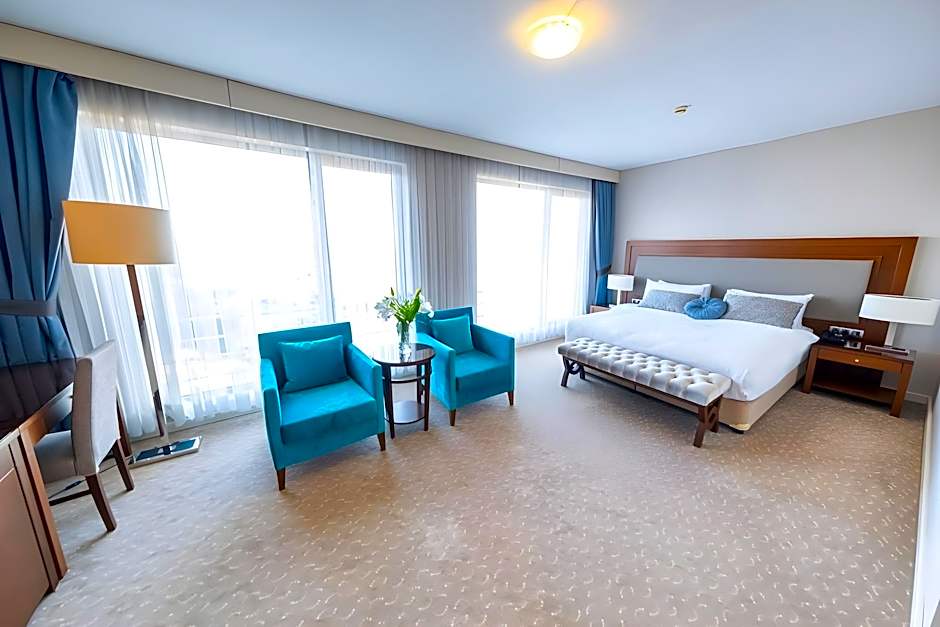 Miracle Istanbul Airport Hotel & Spa