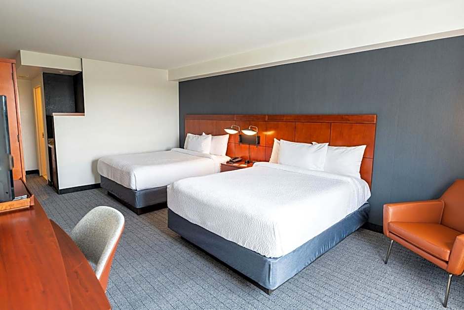 Courtyard by Marriott Philadelphia Springfield