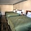 Travelodge by Wyndham Mackinaw City