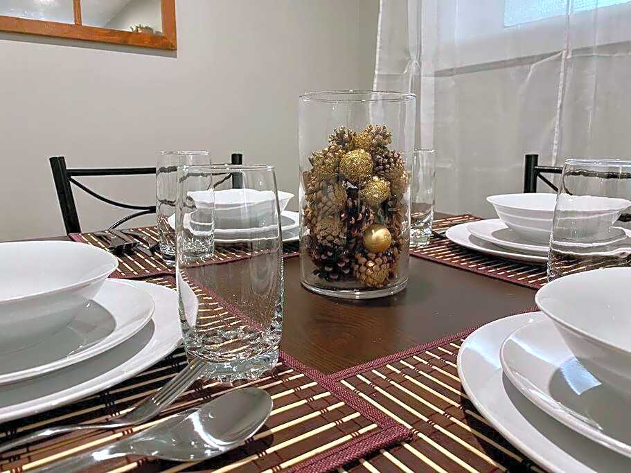 Hidden Getaway, BSMT with Back Yard