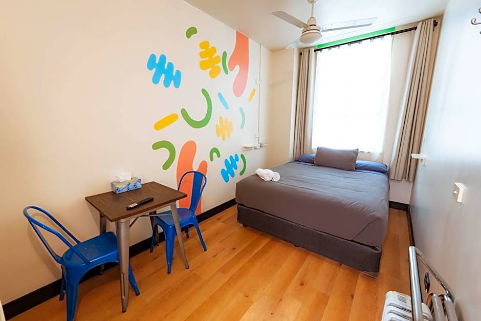 Flinders Backpackers