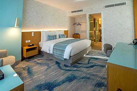 Premium Style Suite with Symphony Lounge Access
