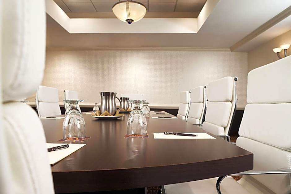 Sheraton Detroit Metro Airport