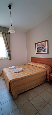 Economy Double or Twin Room