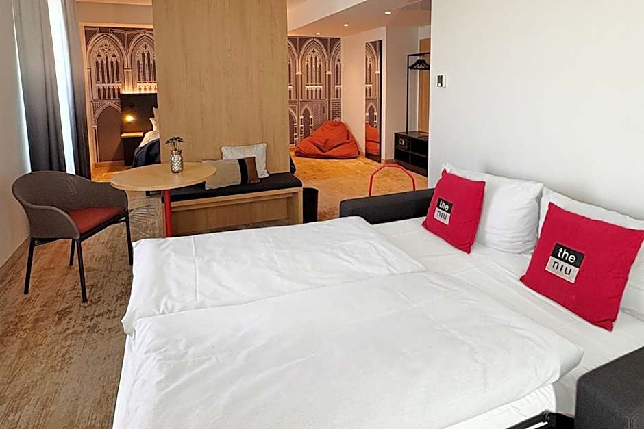 Holiday Inn - the niu Sparrow Regensburg By IHG