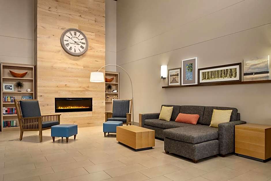 Country Inn & Suites by Radisson, Dubuque, IA