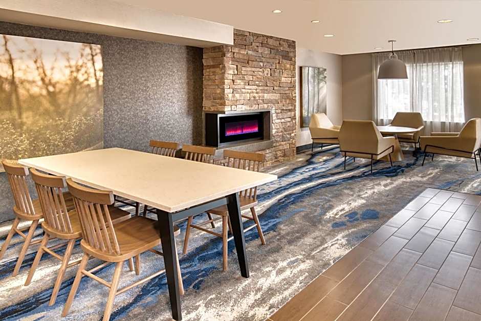 Fairfield Inn & Suites by Marriott Toronto Brampton