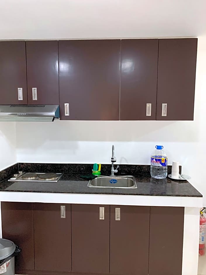 LUQUEY condo unit rental