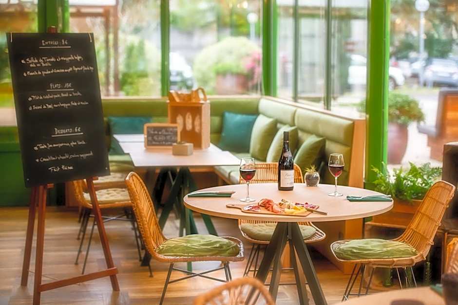 Mercure Niort Marais Poitevin