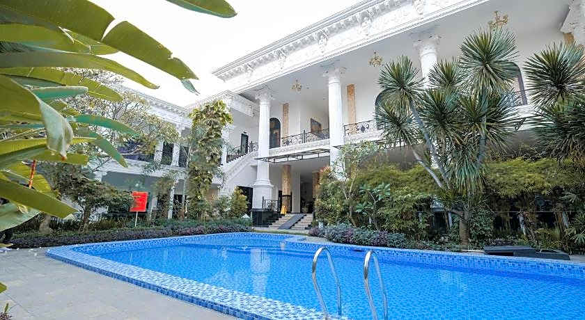 The Grand Palace Hotel Yogyakarta