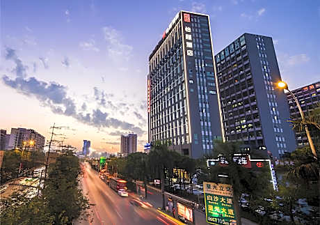 Echeng Hotel Nanning Jiangnan Wanda Baisha Avenue
