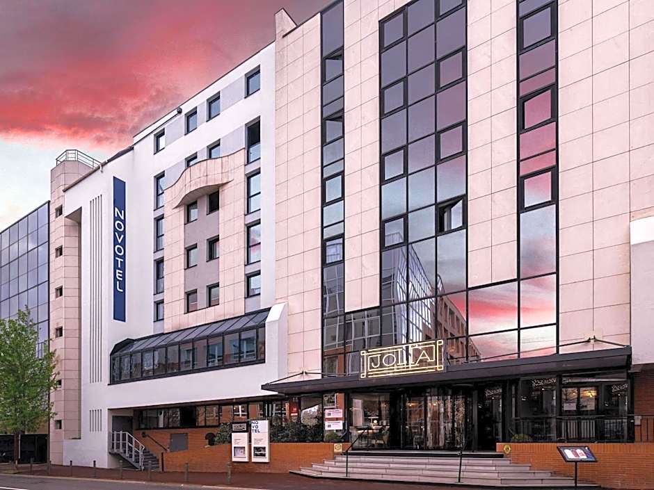 Novotel Paris Suresnes Longchamp
