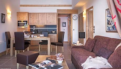 Superior Two-Bedroom Apartment (6 Adults) with Spa Access