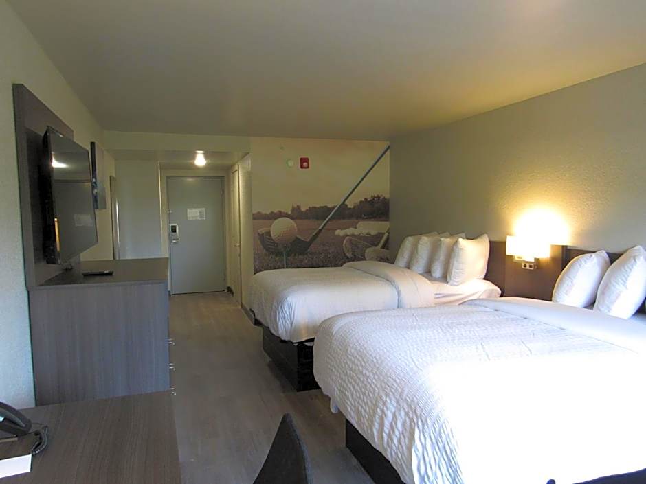 Clarion Pointe McDonough