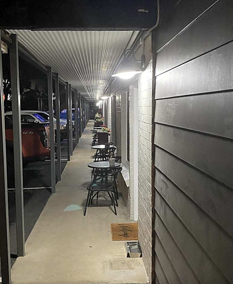 Centre Point Mid-City Motor Inn