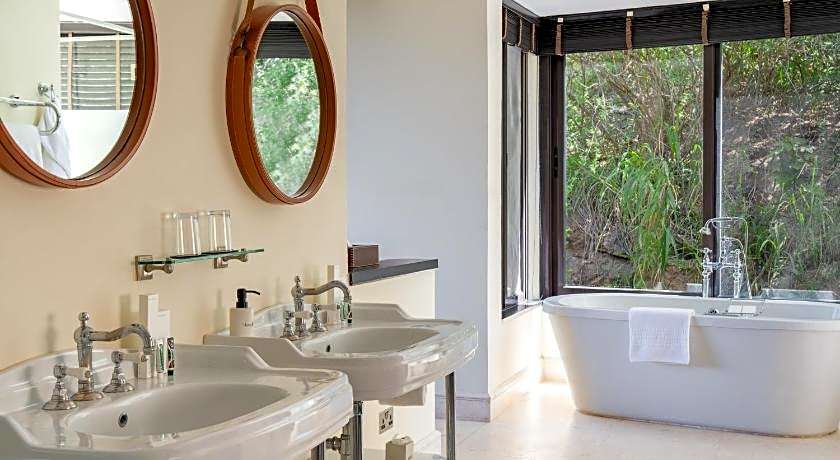 Four Seasons Safari Lodge Serengeti Tanzania