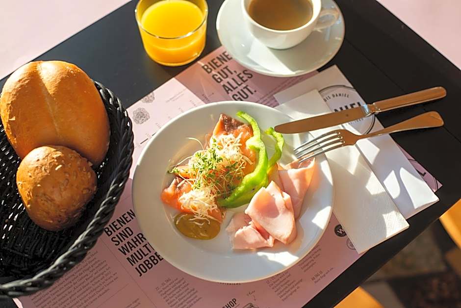 Hotel Daniel Graz - Smart Lifestyle Near City Centre