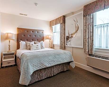 Traditional Queen Room