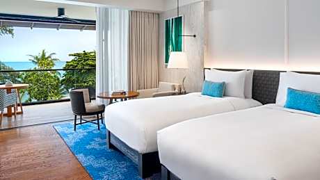 Essential Twin Room with Sea View