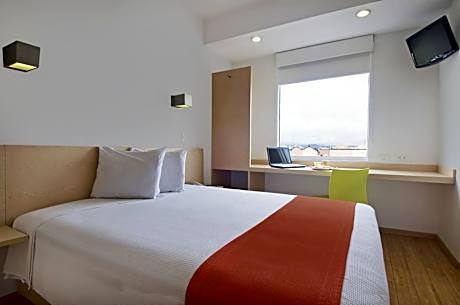 Superior Queen Room