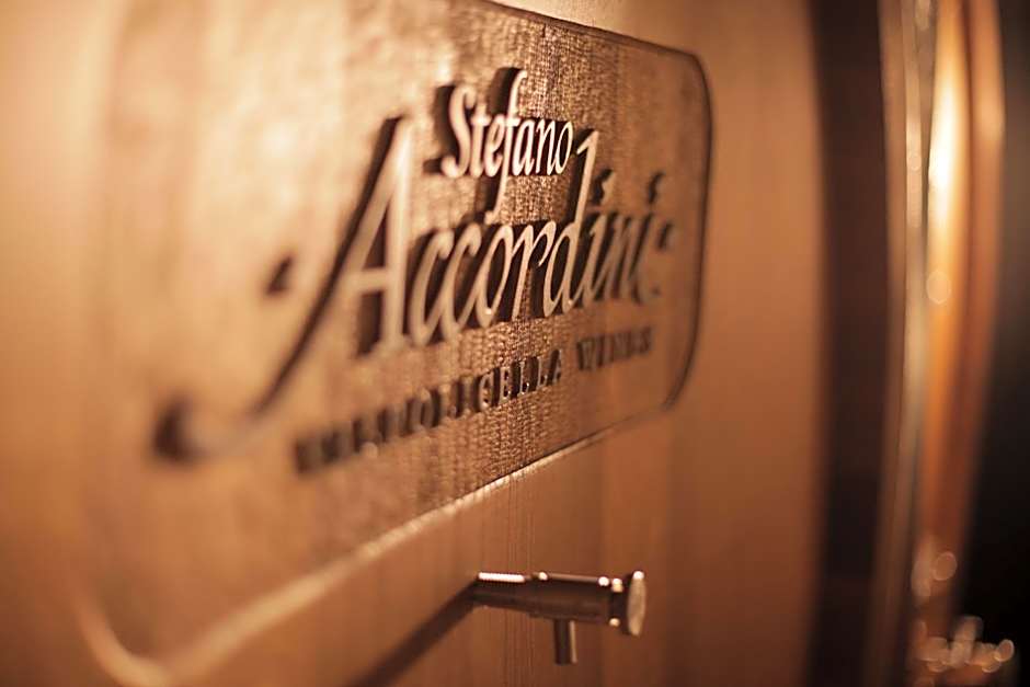 AGRITURISMO ACINATICO WINE RELAIS