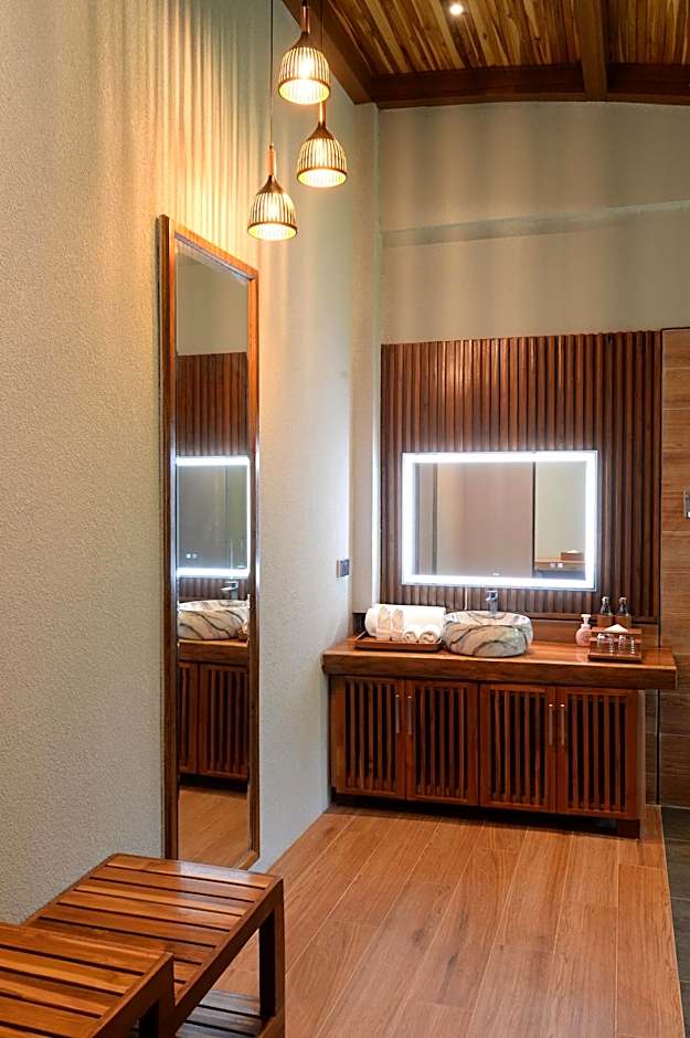 The Hidden Village, Khao Yai