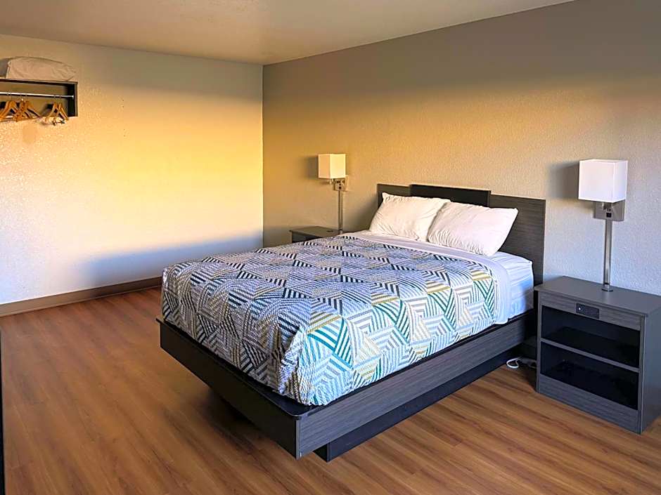 Motel 6-Fond Du Lac, WI