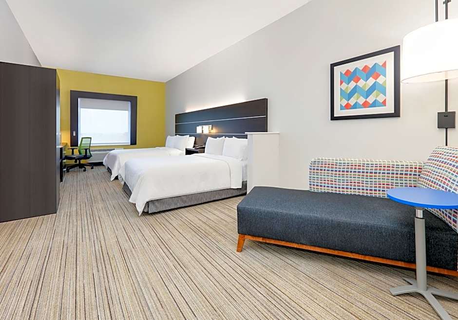 Holiday Inn Express Hotel & Suites Cleburne By IHG