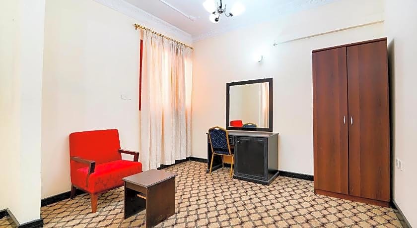 OYO 124 Al Salam Palace Hotel