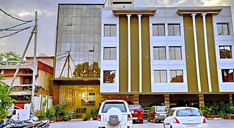 Hotel Mahendra