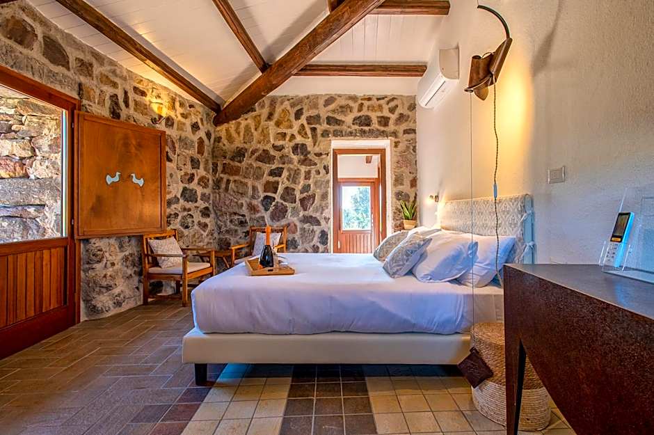 PedrAmare Suite