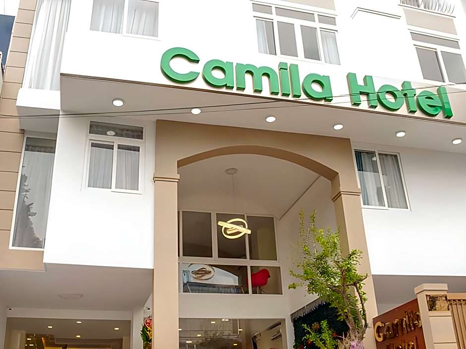 Camila Airport Hotel